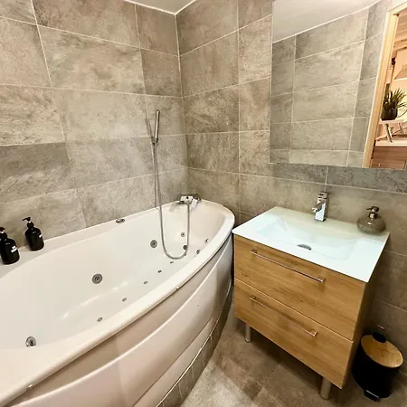 Magnifique 5 Pieces Apartman Párizs