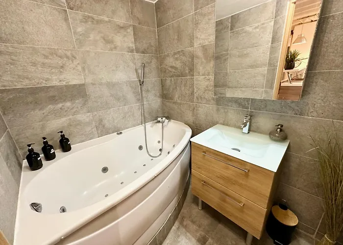 Magnifique 5 Pieces Apartment Paris