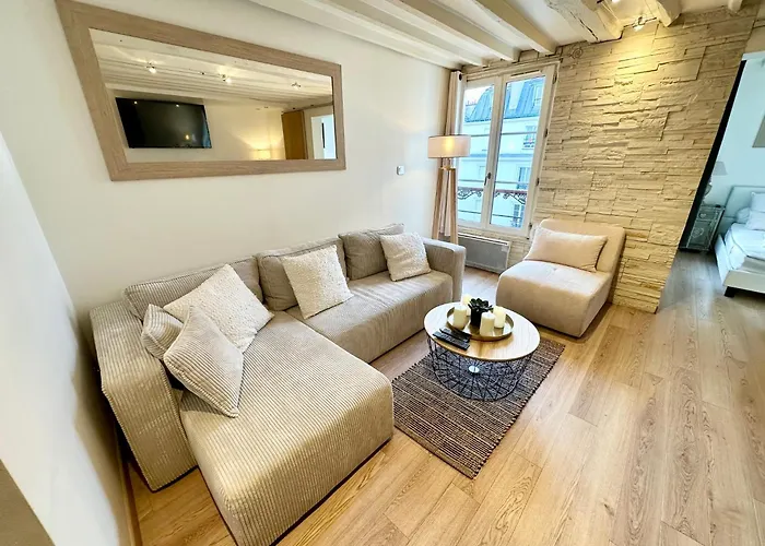 Magnifique 5 Pieces Apartment