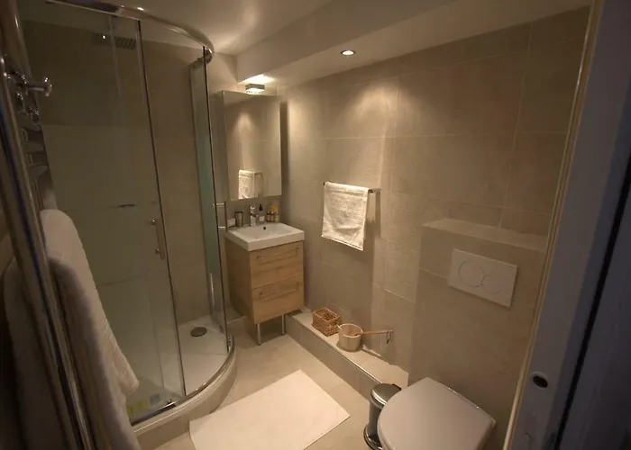 Magnifique 5 Pieces Apartment Paris