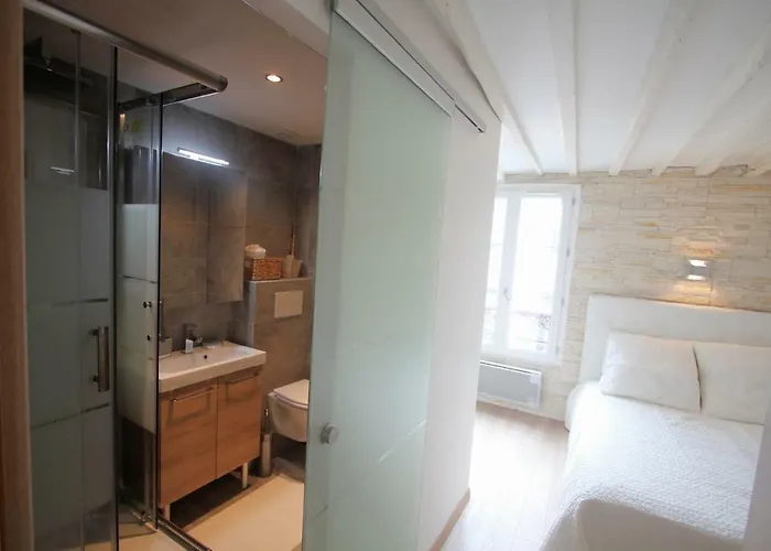 Magnifique 5 Pieces Apartment Paris