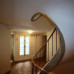 Magnifique 5 Pieces Apartment *